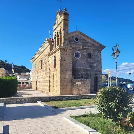 Panos Apartman Laganász